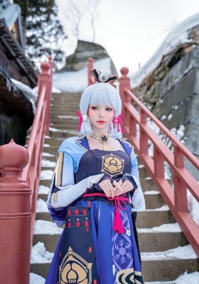 亚刻奥特曼免费观看中文版_BD英语免费在线观看