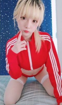 成人网站免费在线看完整版_BD国语完整视频观看