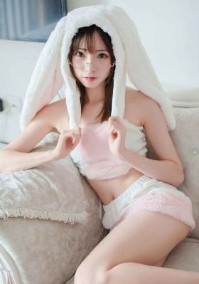 亚洲一区二区三区视频蜜柚_HD在线观看