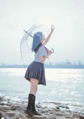 娇妻害羞的接受3p被开发视频_720动漫免费观看