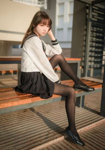 走路下身坠胀感是怎么回事_HD高清完整版