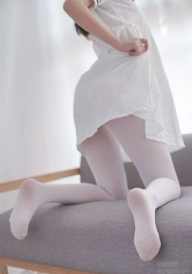 日韩美女大片在线观看免费_高清在线播放