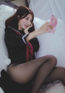 成人亚洲一区二区三区四区_全集在线观看